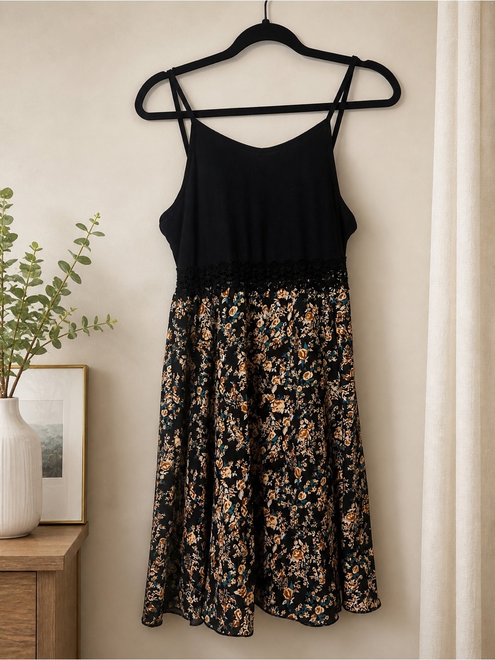 Women's Black Floral Midi Skirt - Picture 2 of 3